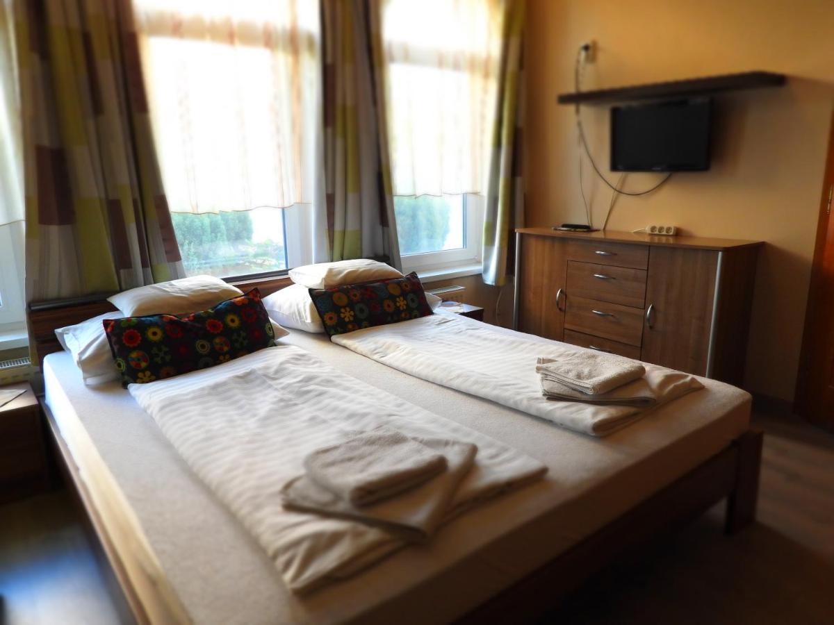 Medea Apartman บุค ภายนอก รูปภาพ