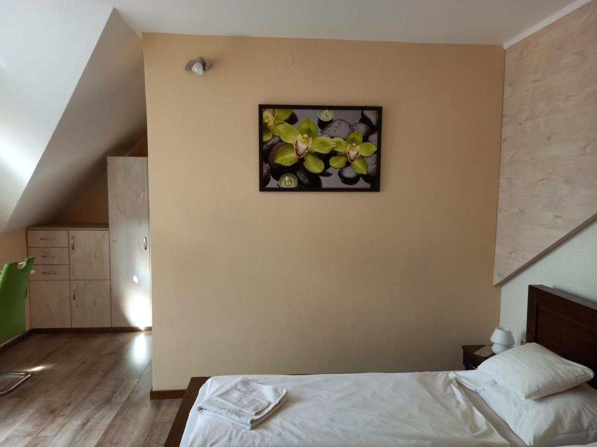 Medea Apartman บุค ภายนอก รูปภาพ